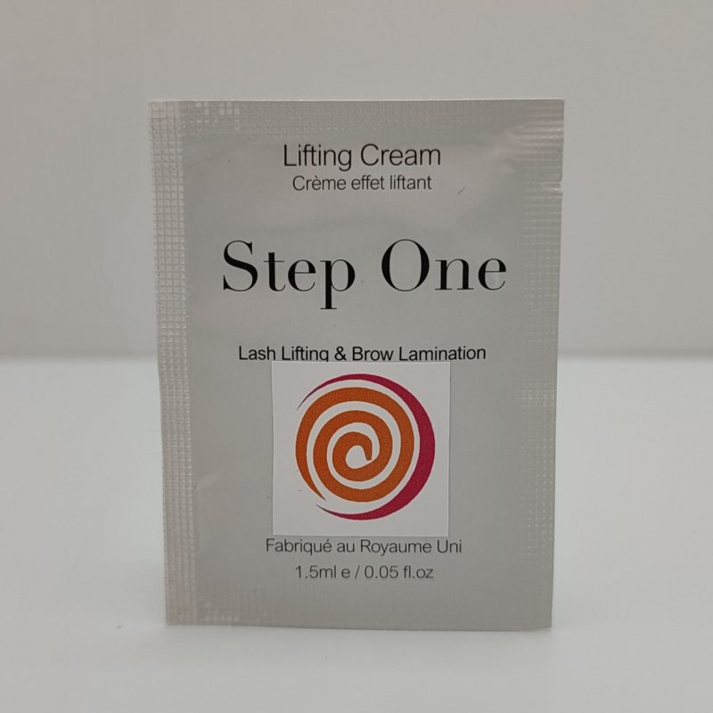 PASO 1 - LIFTING DE PESTAÑAS  (1 monodosis x 1,5gr)