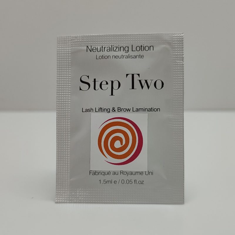 PASO 2 - LIFTING DE PESTAÑAS  (1 monodosis x 1,5gr)